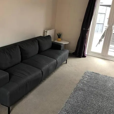 Dudley House **Staycation & Contractors** Sleeps 7 Tipton Exterior photo